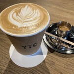 YOUNG TREES COFFEE - 黒糖ラテ　ホット レギュラーサイズ
