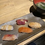 Nihombashi Nigiyaka Nigiri Ichi - 