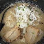 トンコツヌードルズ タザトン - 豚骨ラーメン