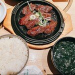 韓国料理 カンガンスルレ東館 - 