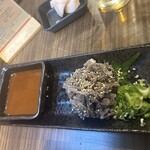 黒毛和牛とタンとハラミ 焼肉ごりちゃん 梅田本店 - センマイ刺し