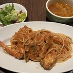 ビラビアンキ - 渡り蟹のトマトクリームパスタ