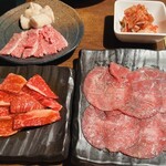 まめ牛 三軒茶屋店 - 肉色々