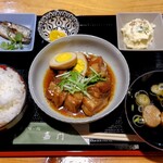 嘉門 - 料理写真:柔らか豚角煮定食