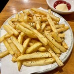 西新宿 ふじ屋 - ポテトフライ