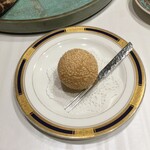 姚姚中華廣場 - 胡麻団子