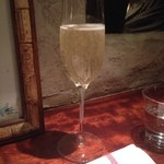 ラ シャッス - ローランペリエのグラスシャンパーニュ