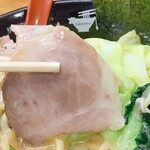 横須賀牛テールたけめん - 