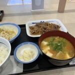 松屋 - 