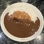 ケーツーカレーハウス - ポークカツカレー(600円)
大盛り(+130円)
サラダセット(+50円)