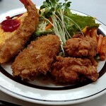 Shichifuku - サービスランチ(ご飯-味噌汁なし)￥750