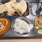 AAMA - お子様セット500円　チーズナン＋150円位