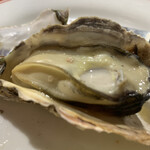 海の駅しおさい市場 - 蒸し牡蠣。