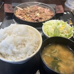 肉屋の正直な食堂 - 