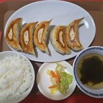 手作り餃子　康 - 手作り餃子定食