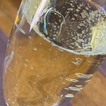 一夜城 ヨロイヅカ・ファーム - スパークリングワイン