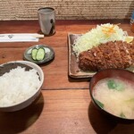 かつ政 - ロースかつB定食