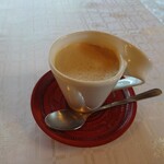 Furenchi Okumuratei - ◯コーヒー
      軽く酸っぱさの感じる爽やかな酸味と
      ほろ苦さのあるコーヒーで
      デザートと合わせるとより美味しく感じるもあり美味しい