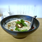Noukoutantammenhakataoozora - ◆全部のせ濃厚担担麺(950円）」・・辣油が回しかけられていて、見た目は辛そう。(^_^;)