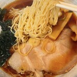 なお井 - 麺は、、、もっとぐるぐる回して茹でたらいいかも(ごめんなさい)