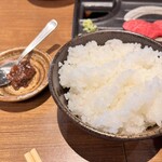 ステーキハウスグラツィエ - ご飯　肉味噌