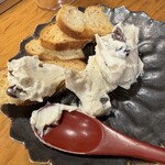 ほ志の - レーズンバターサンドでスタート