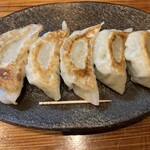 青竹手打ちらーめん 木挽亭 - ぎょうざ✨