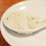 ラ スフォリーナ - パスタランチ 1300円 のローズマリーのグラニテ