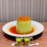 マーロウ ブラザーズコーヒー - 抹茶プリン（同行者から借り物）とガシャポン抹茶プリン
