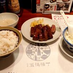 たんや善治郎 別館 - 上撰極厚真中たん定食