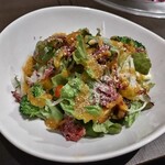 焼肉 わがんせ - サラダ(葉山コンビーフが！)