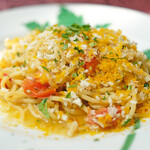 ラ スフォリーナ - パスタランチ 1300円 のからすみをかけた コルドネッティ
