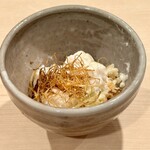 登喜和鮨 - とらふぐ白子　柔肌ネギ　干したお焦げ揚げ