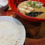 ラー麺 ずんどう屋 - 