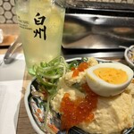 Hiroshima Yakiniku Nikuyano Busuke Kamiyamachi - ポテトサラダ　付け合わせのネギまで一緒に食べて美味。