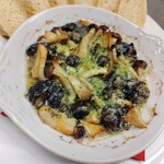 Burgundy-style escargot