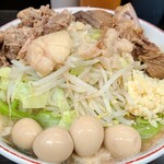 Ramen Jirou - コール　ニンニク、アブラのみ