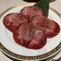 馬車道 de 焼肉 DOURAKU CORRIDA 北仲ブリック＆ホワイト店 - 