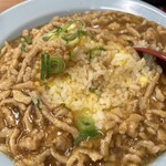 肉あんかけ炒飯 炒王 - R6.3  アップ・中はたまごちゃはんさ