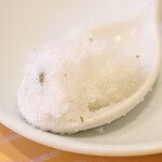 パスタランチ 1800円 のローズマリーのグラニテ