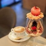 CAFE&BAR Mrs.fruits parlor SUN - りんごの誘惑