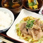 ■Ginger grilled pork set meal (with honey ginger sauce)