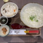 いつでも朝ごはん - ゆし豆腐そば定食