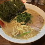 ラーメン 洞くつ家 - 