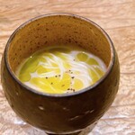 レヴォ - 大門素麺。鶏ブイヨンに山羊のチーズが絶品。