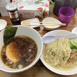 Ra men mu - 塩と砂糖とレモン汁だったかで麺を食う