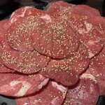 Tabenomihoudai Yakiniku Dainingu Chikaraya - 塩タン