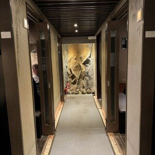 そば・炭火焼ダイニング 吉田家_2