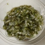 まるたか - 昆布を使ってるのでネバとろ