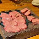 肉料理とワイン YUZAN 南船場 - 特上塩タン